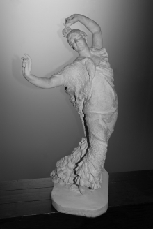 Pastora Imperio, ca.1916, escayola. Museo Nacional del Teatro, Almagro