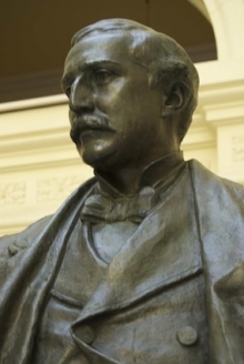 Monumento al marqués de Larios, detalle de la estatua del marqués. Foto Fundación Mariano Benlliure