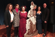 Los interpretes Anna Tonna, Gloria Londoño y Elías Romero con Elisa y Lucrecia Enseñat Benlliure y María Gallego. © AFMB