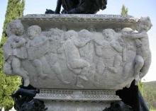Detalle del sarcófago, Mausoleo de Julián Gayarre. Foto Archivo Fundación Mariano Benlliure
