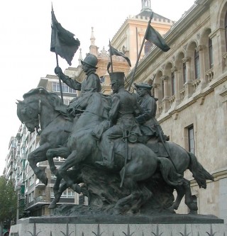 Monumento al Regimiento de Cazadores de Alcántara 1